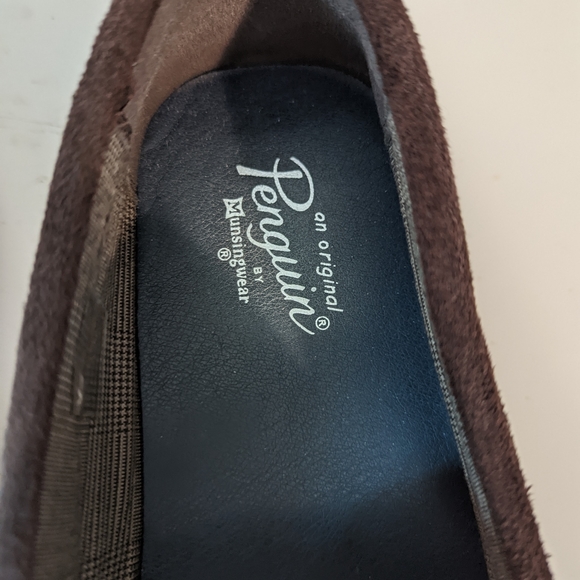 Men\'s Penguin brown suede driving shoes, size 10 (USA) main image 4